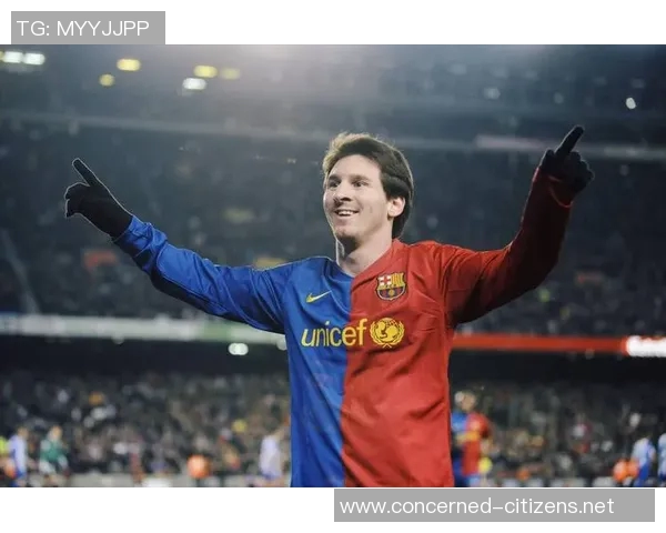 6号传奇足球明星的辉煌历程与影响力解析 6号传奇足球明星的辉煌历程与影响力解析