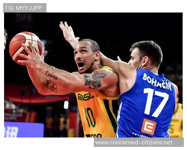 杭州篮球队以98分领跑世界杯积分榜展现强劲实力和团队合作精神 杭州篮球队以98分领跑世界杯积分榜展现强劲实力和团队合作精神