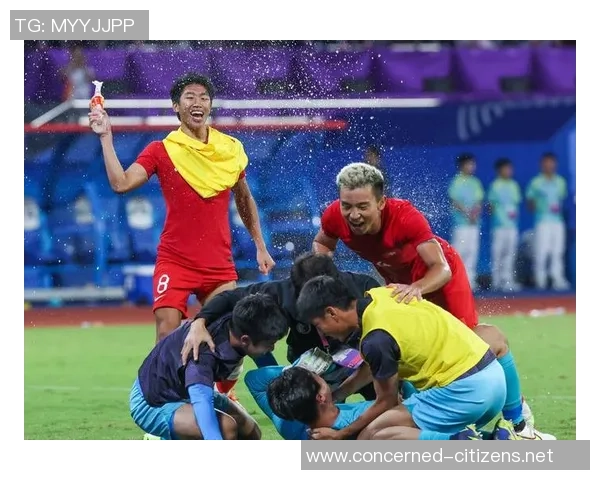 杭州足球队逆袭之路揭秘世界锦标赛特别报道展现拼搏精神与团队力量