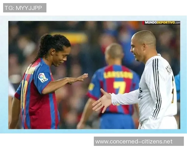 穿17号足球明星的传奇之路与背后的故事揭秘 穿17号足球明星的传奇之路与背后的故事揭秘