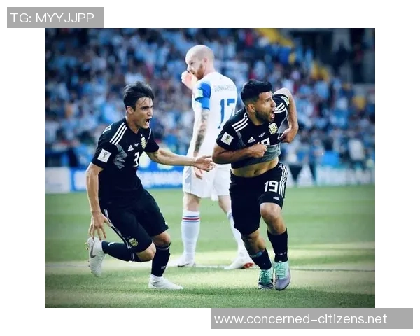 足球明星退役感人视频回顾他们的辉煌历程与不舍告别时刻 足球明星退役感人视频回顾他们的辉煌历程与不舍告别时刻