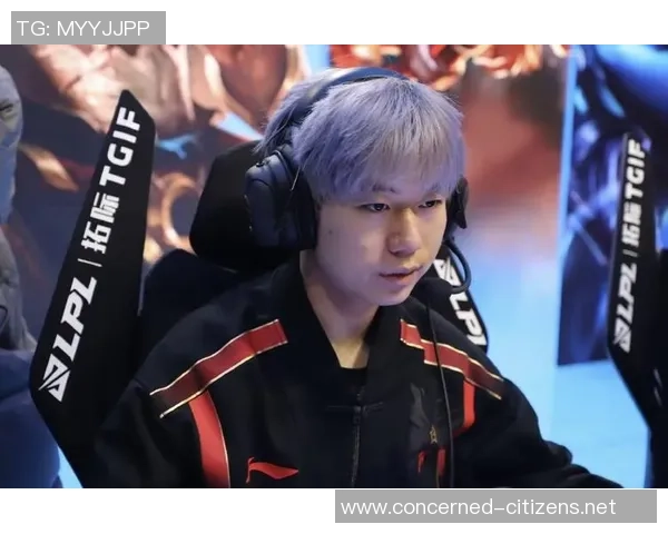 DOTA2热议:FPX的力量争议 DOTA2热议:FPX的力量争议