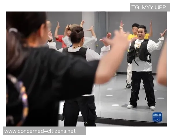 周芳专访：回顾街舞历程